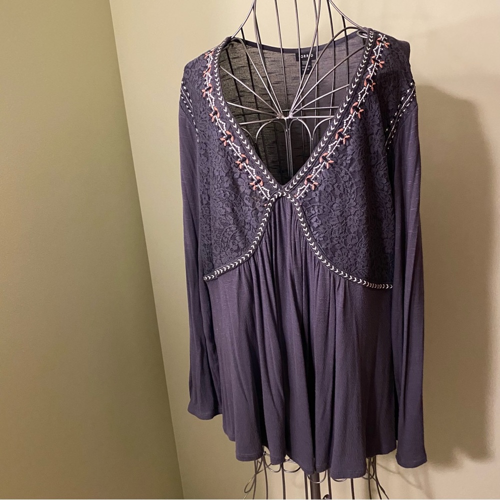 Embroidered Lace Detail Women's Top